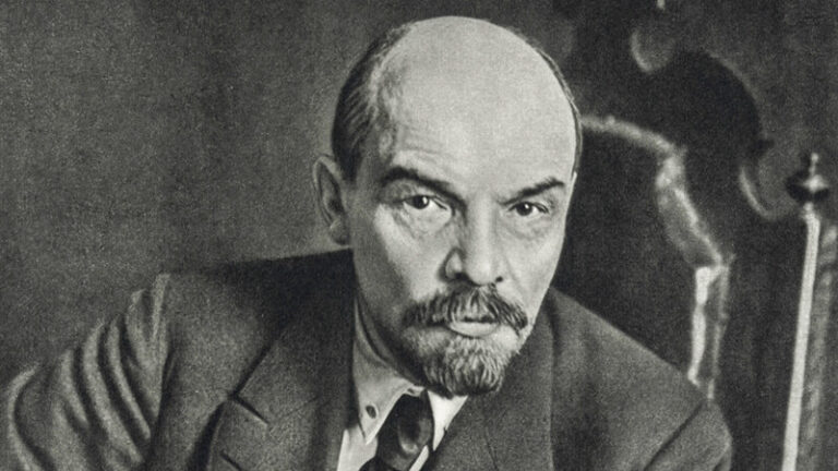 Biography of Vladimir Lenin | Russian Communist and Great Politician